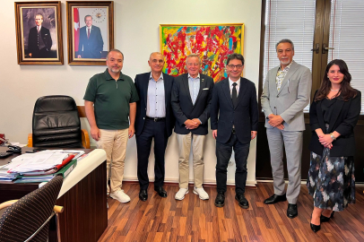 BAŞKONSOLOSLUKTA GÜÇLÜ İŞ BİRLİĞİ MESAJI
